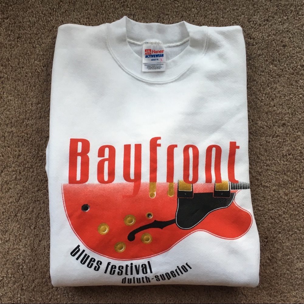 NWOT Vintage Bayfront Blues Festival Sweatshirt